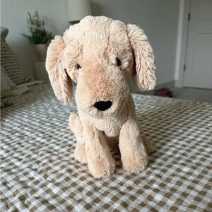 Jellycat Tilly Golden Retriever